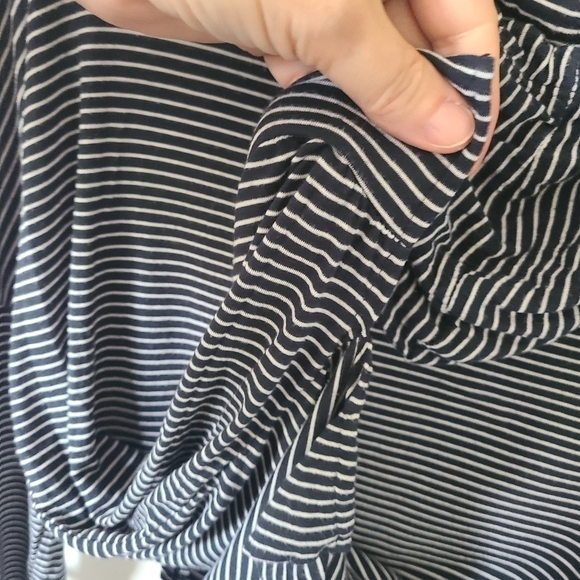 BRANDY MELVILLE Long Sleeve Blue Striped Hoodie Size One Size - Picture 4 of 5